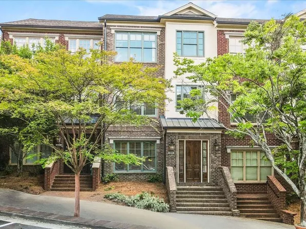 6075 City Walk Ln, Sandy Springs, GA 30328