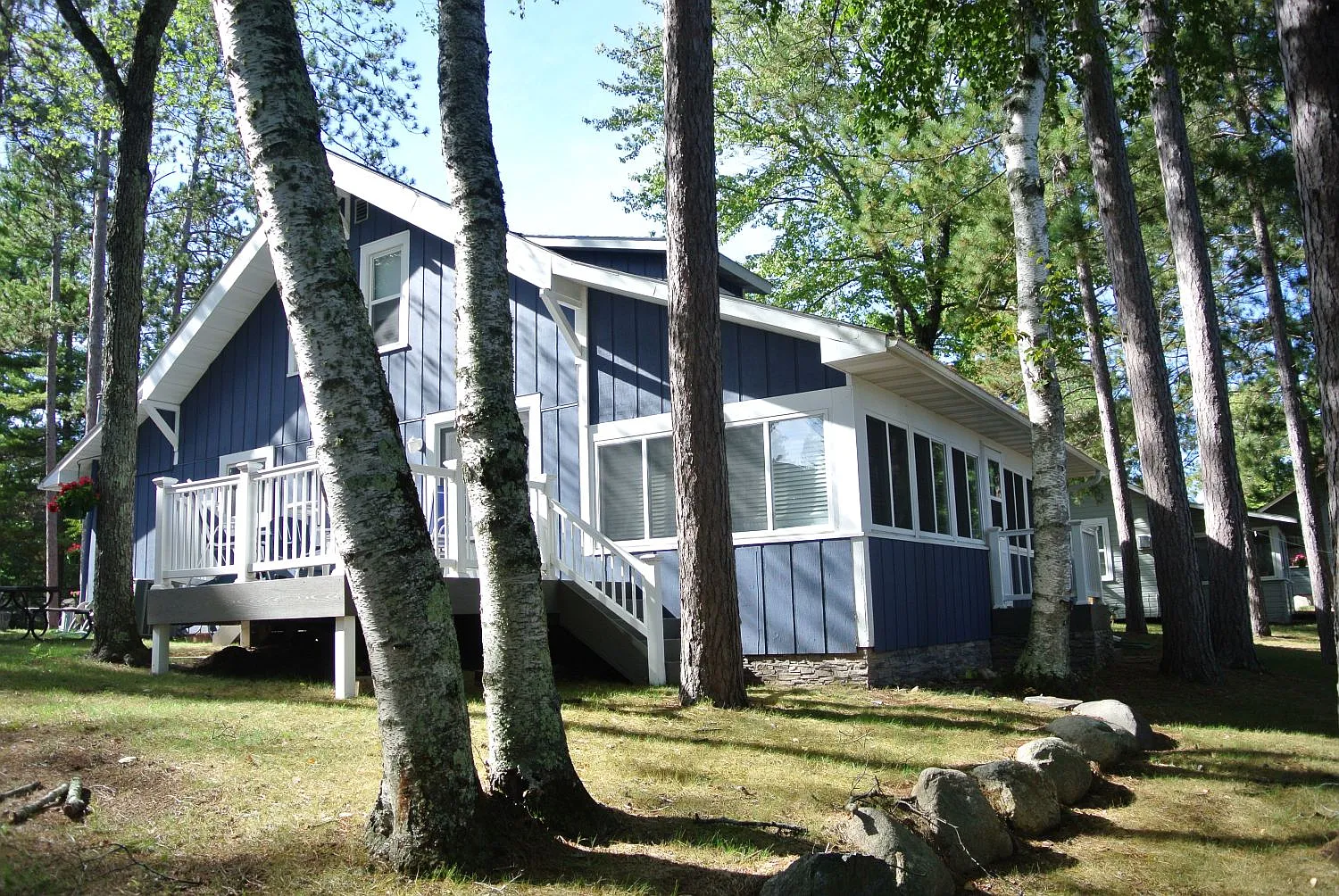 4 bed, 2.5 bath, $3,000 — Photo 2