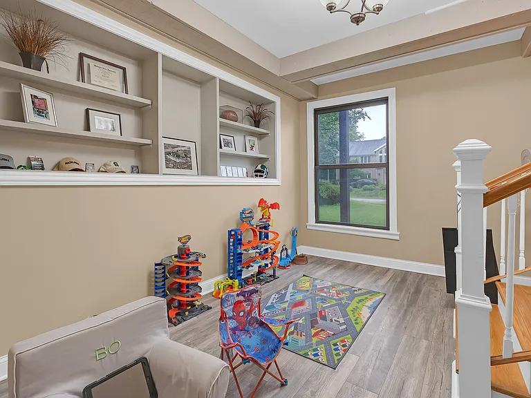 2330 Coach Rd — Photo 6