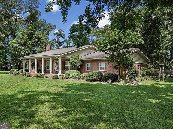 3rd image of 771 Osierfield Dr