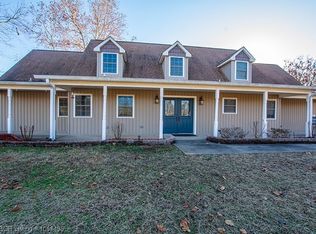 1300 Armistead Rd, Fort Smith, AR 72916