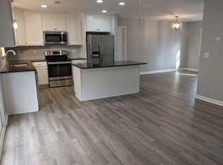 1780 Markham Rd, Charleston, SC 29414