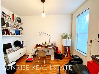 Rented by Sunrise Real Estate