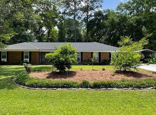 207 Hillary Rd, Savannah, GA 31410