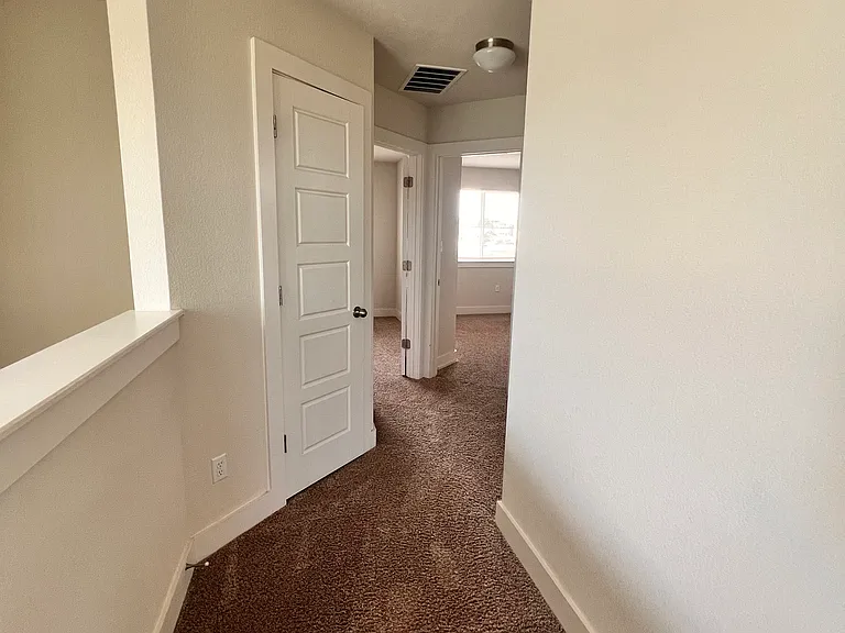 100 Clearlake Dr — Photo 12