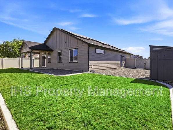 1918 Elm Pl, Kennewick, WA 99337