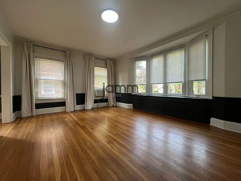 2551 Charney Rd — Photo 8