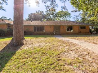 200 Bryan Ave, Cleveland, TX 77327