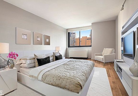 5th image of 515 E 72nd St APT 6B
