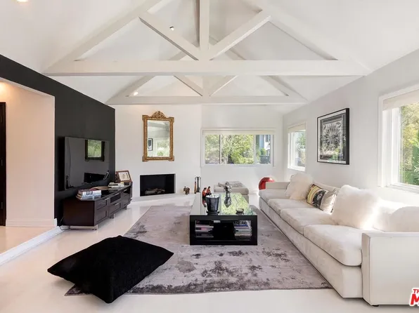 3063 Deep Canyon Dr, Beverly Hills, CA 90210