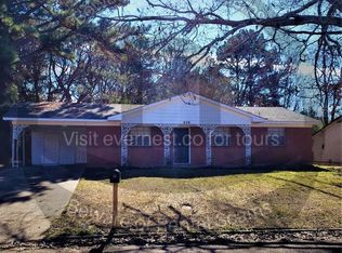 656 Queen Cir, Jackson, MS 39209