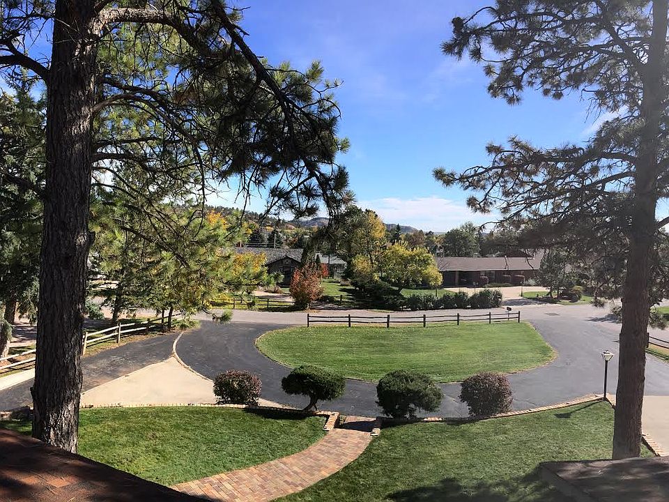 2nd image of 405 N Berry Pine Rd
