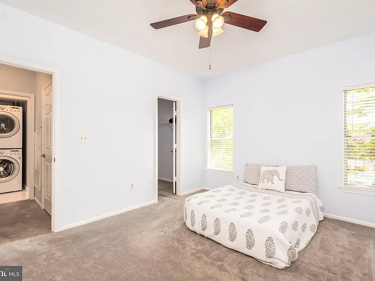 6011 Rosebud Ln #203 — Photo 16