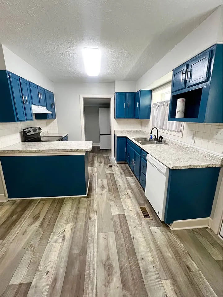 3 bed, 1192 sqft, $1,500 — Photo 4