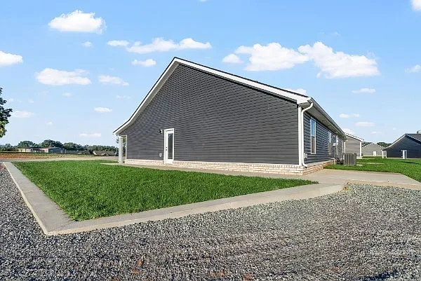 337 Wisteria Ln — Photo 19