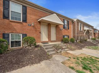 541 El Paseo Pl, Lexington, KY 40517