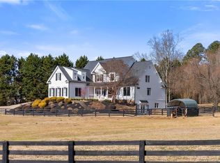 100 Hunting Valley Trl, Cumming, GA 30040