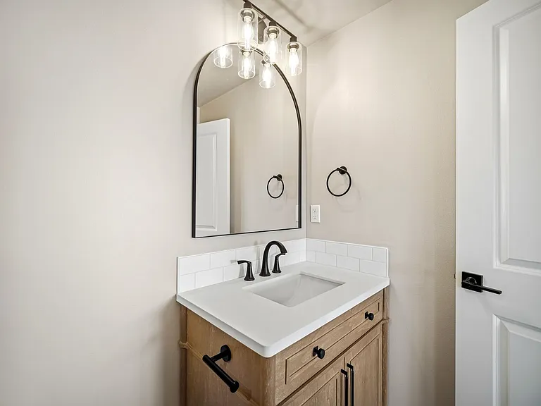 8411 N James Ct — Photo 19