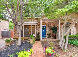 606 Essex Pl, Euless, TX 76039