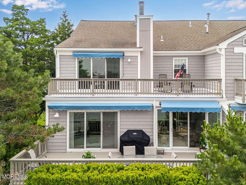 1st image of 63 Bay Point Harbour #63