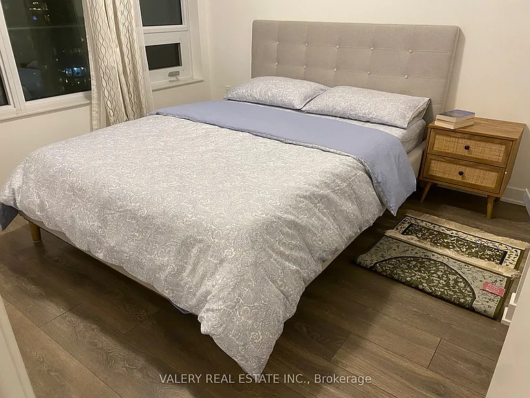 195 Redpath Ave #2205 — Photo 18