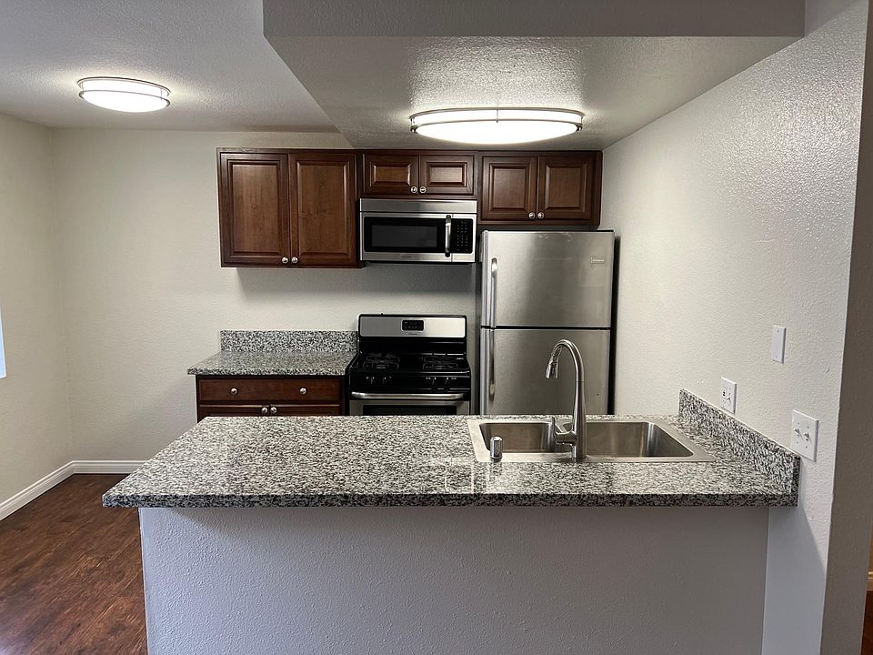 1st image of 4326 Oregon St APT 2