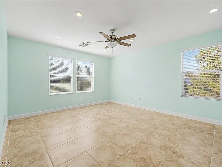 10907 Castle Fountain St — Photo 15