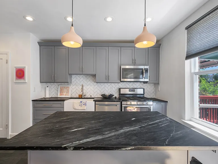 3446 Corlear Ave #1 — Photo 6