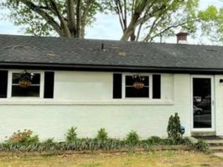 412 Malboro Rd — Photo 3