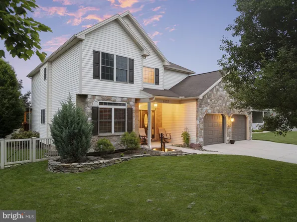 6133 Jennifer Ln, Spring Grove, PA 17362