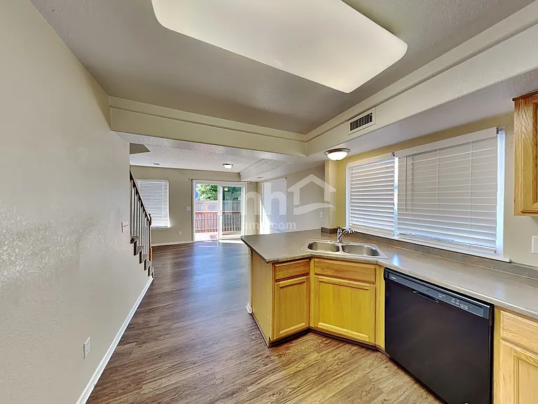 4094 Malta St — Photo 4