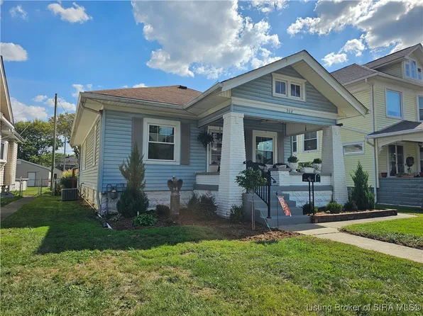 908 Maple Street E, Jeffersonville, IN 47130