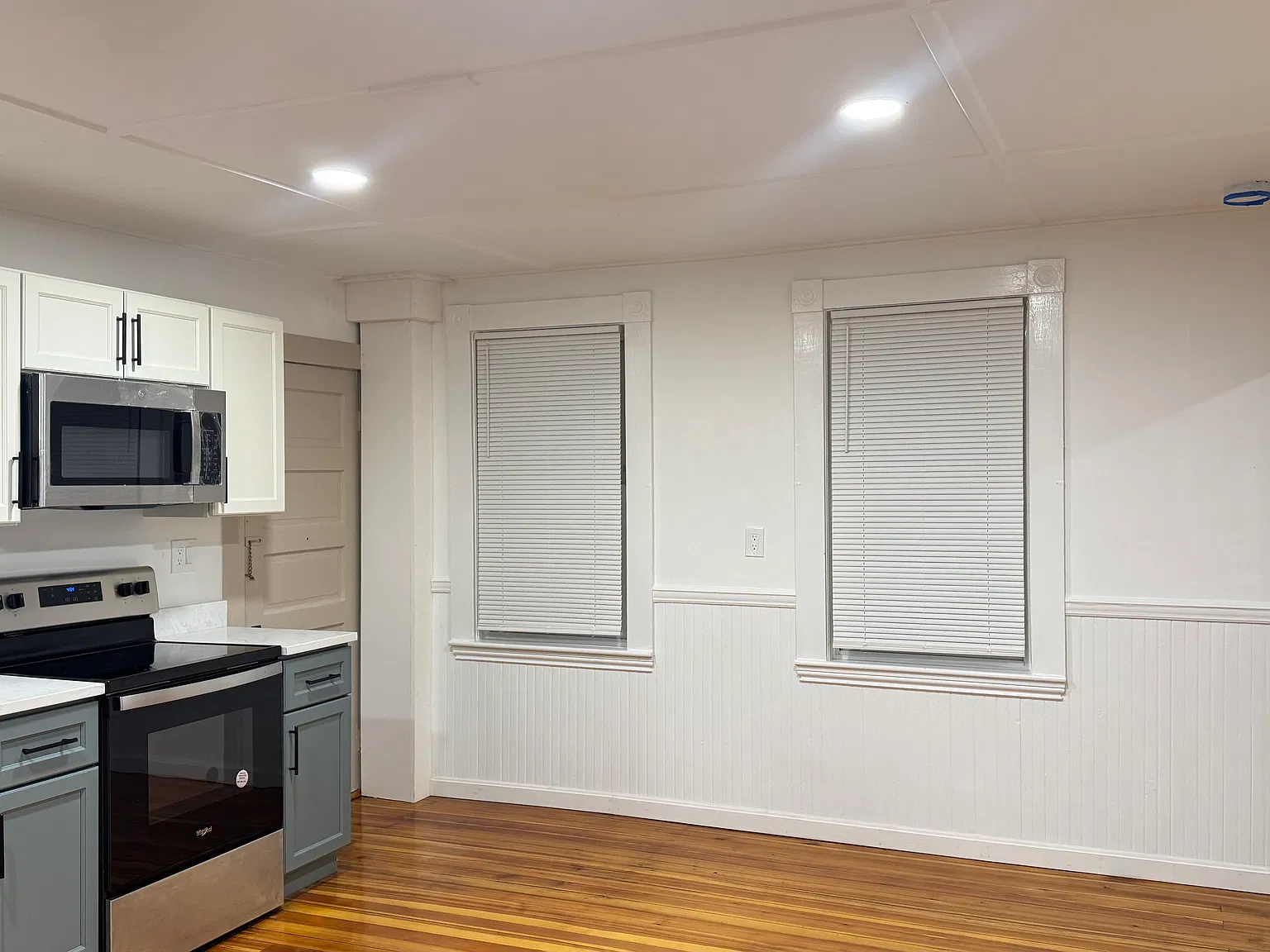 28 Mill St — Photo 2