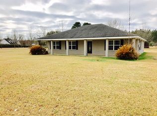 67 White Chapel Rd, Carriere, MS 39426