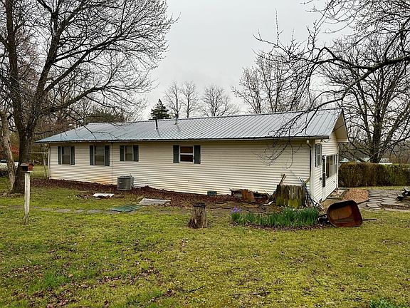3rd image of 56 Ripley 160w 7