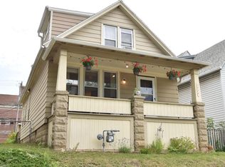 3056 N Pierce St, Milwaukee, WI
