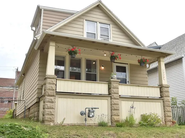 3056 North Pierce STREET, Milwaukee, WI 53212