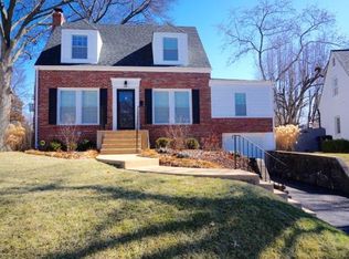 504 Old Bonhomme Rd, Saint Louis, MO