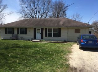 440 Sullivan Ln, Braidwood, IL 60408