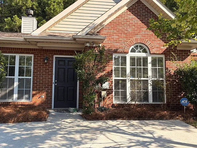 2 bed, 1286 sqft, $1,800 — Photo 1