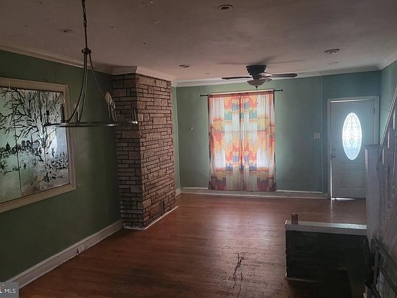 3rd image of 3110 E St