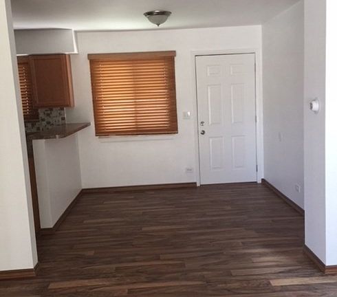 2nd image of 1010 Emerald Dr #2-C-6