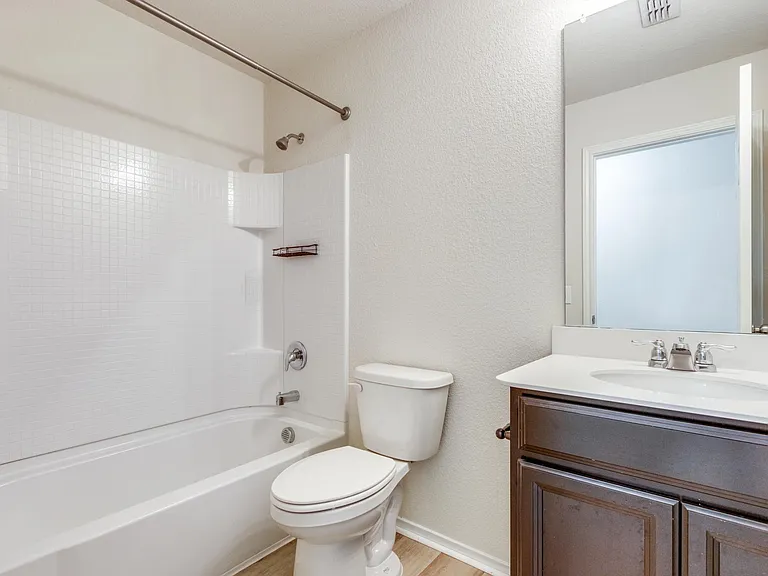 1337 Waggoner Dr — Photo 22