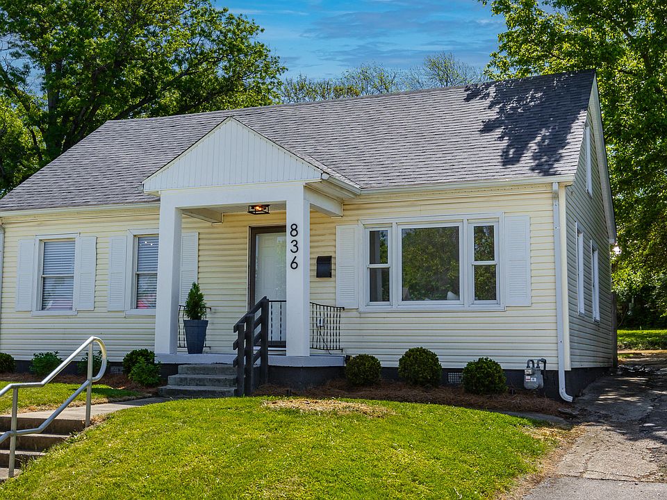 1st image of 836 Darley Dr