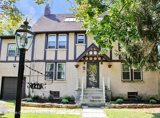 246 E 6th Ave, Roselle, NJ 07203