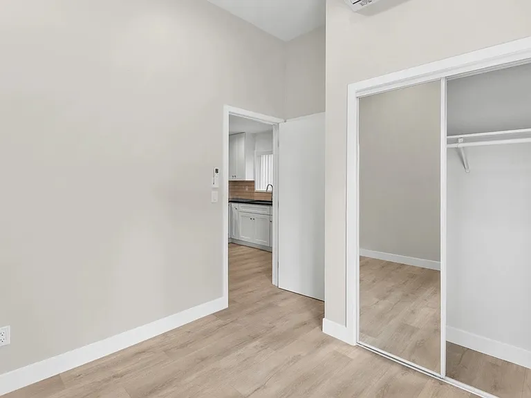 2823 S Corning St #5 — Photo 18