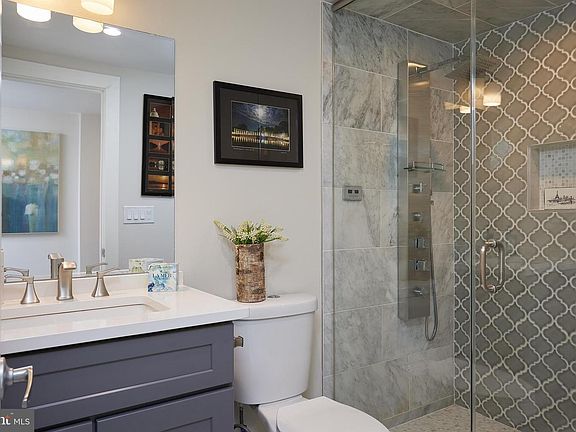 5th image of 34 Channing St NW