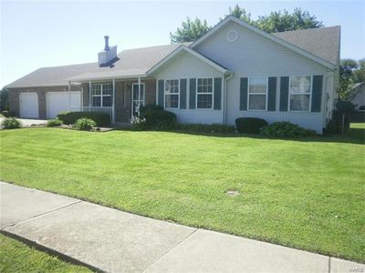 320 Cobblestone, Troy, IL, 62294