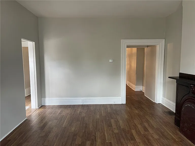 1732 Middle St — Photo 4