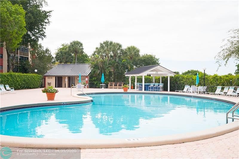 1st image of 2206 S Cypress Bend Dr APT 206